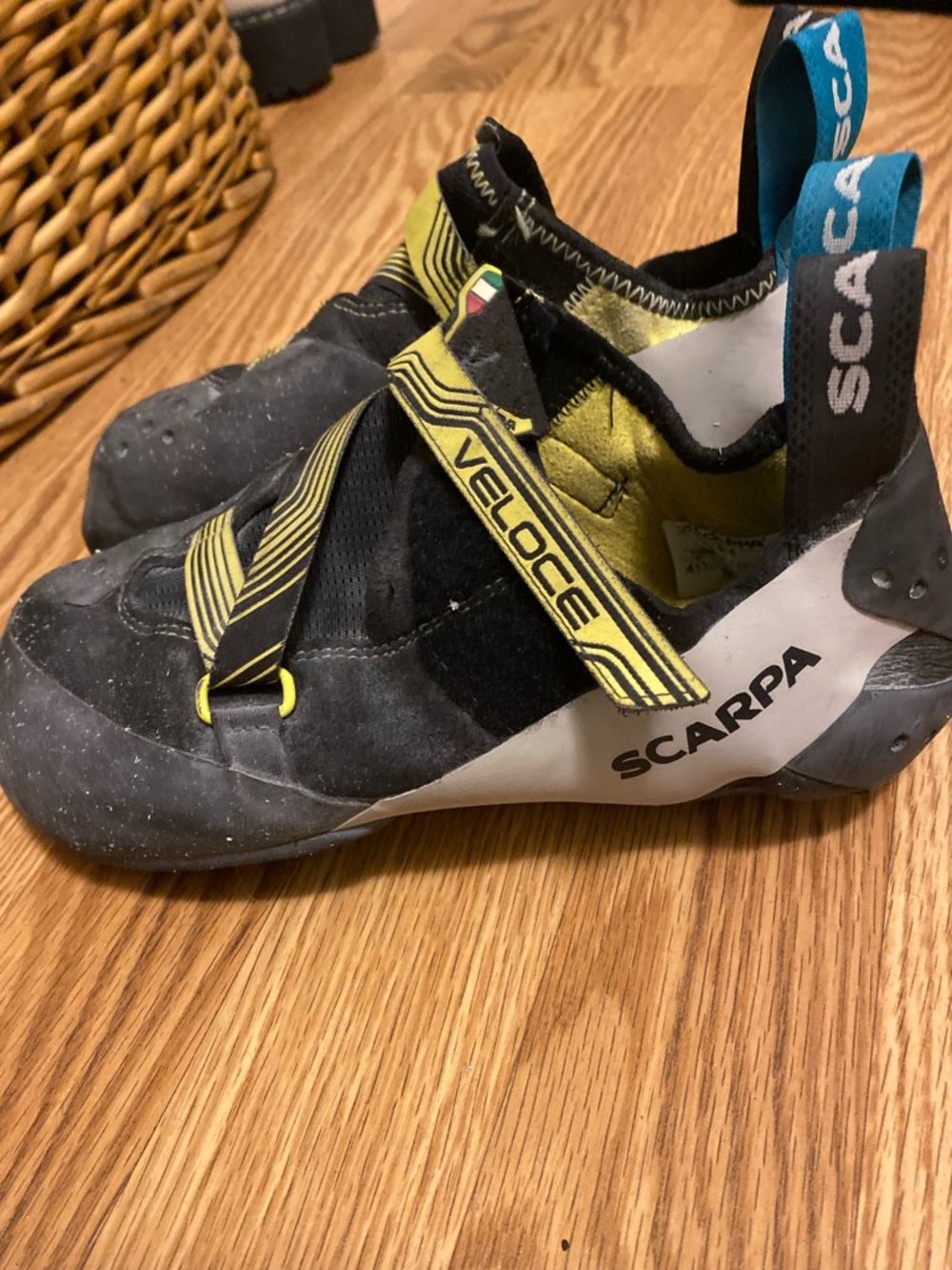 Scarpa Veloce Climbing Shoes - Picture 2 of 7